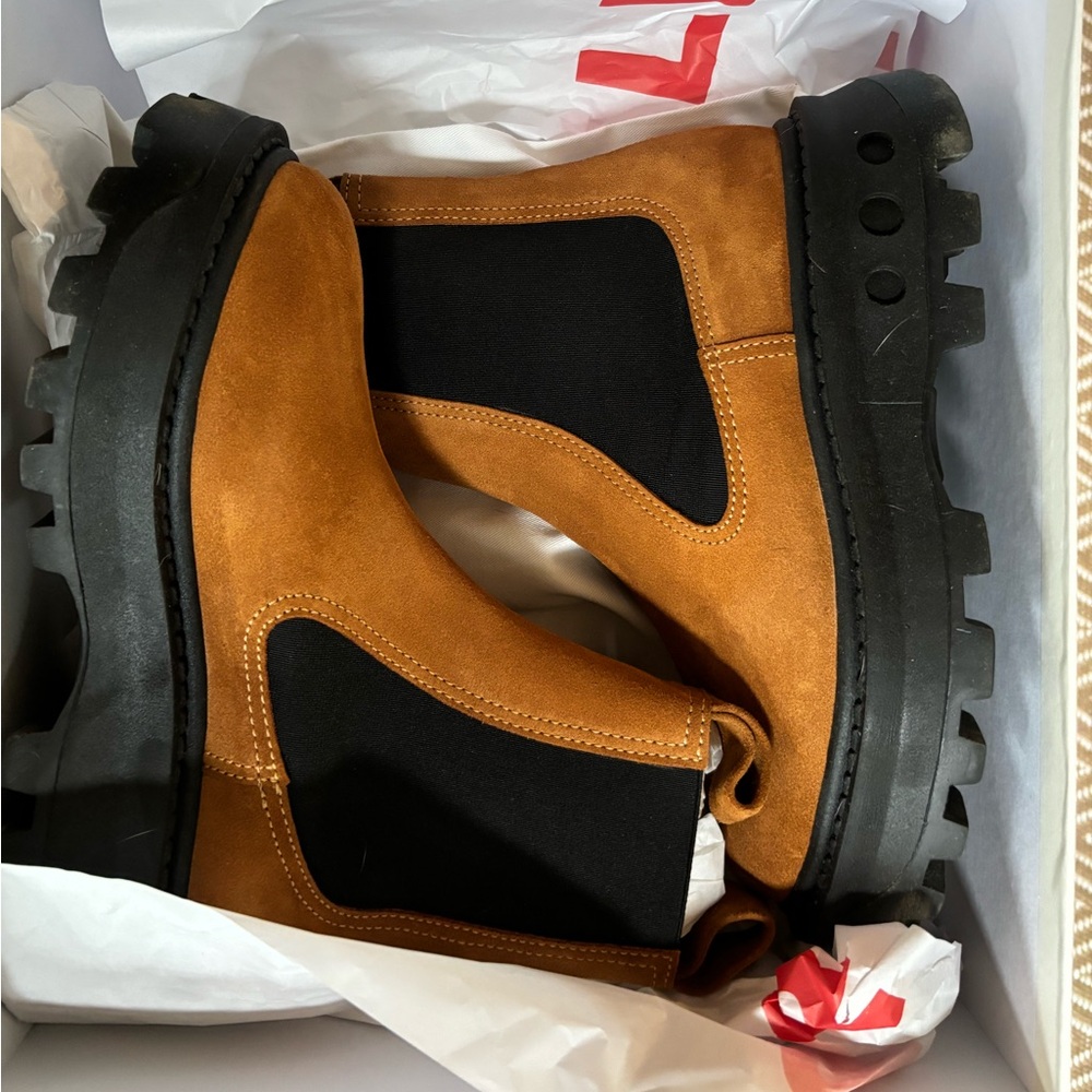 NWB SIMON MILLER Scrambler Boot